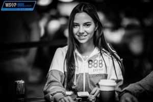 Дарья Фещенко присоединилась к команде профессионалов 888poker