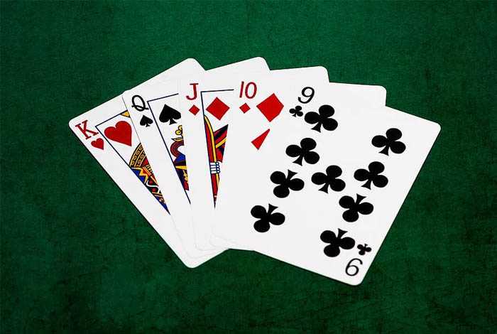 Комбинации в покере Техасский Холдем по старшинству: правила составления