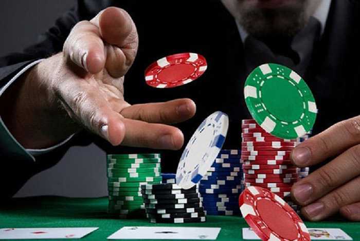 Все, что нужно знать про бет в покере
