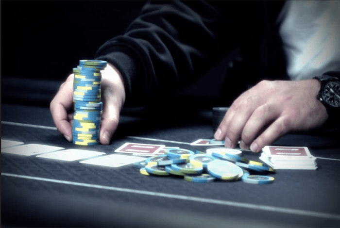 Капнутый диапазон в покере — что это такое, как применять в игре, реальные примеры