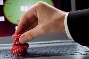 Где скачать покер на деньги на русском языке