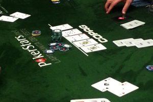 Правила раздачи в покере — поэтапное описание